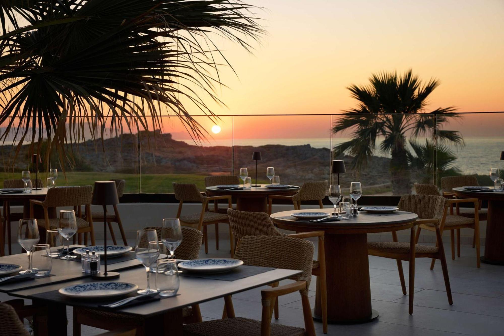 Isla Brown Chania Resort, Curio Collection By Hilton Stavros  Exterior photo
